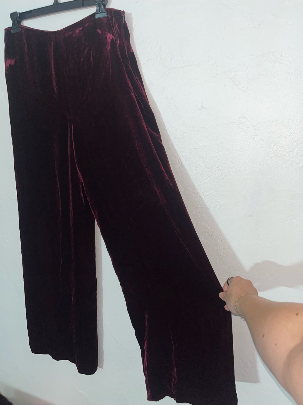Vintage Ann Taylor Silk Blend Velvet Wide-Leg Pants in Deep Burgundy Wine 10